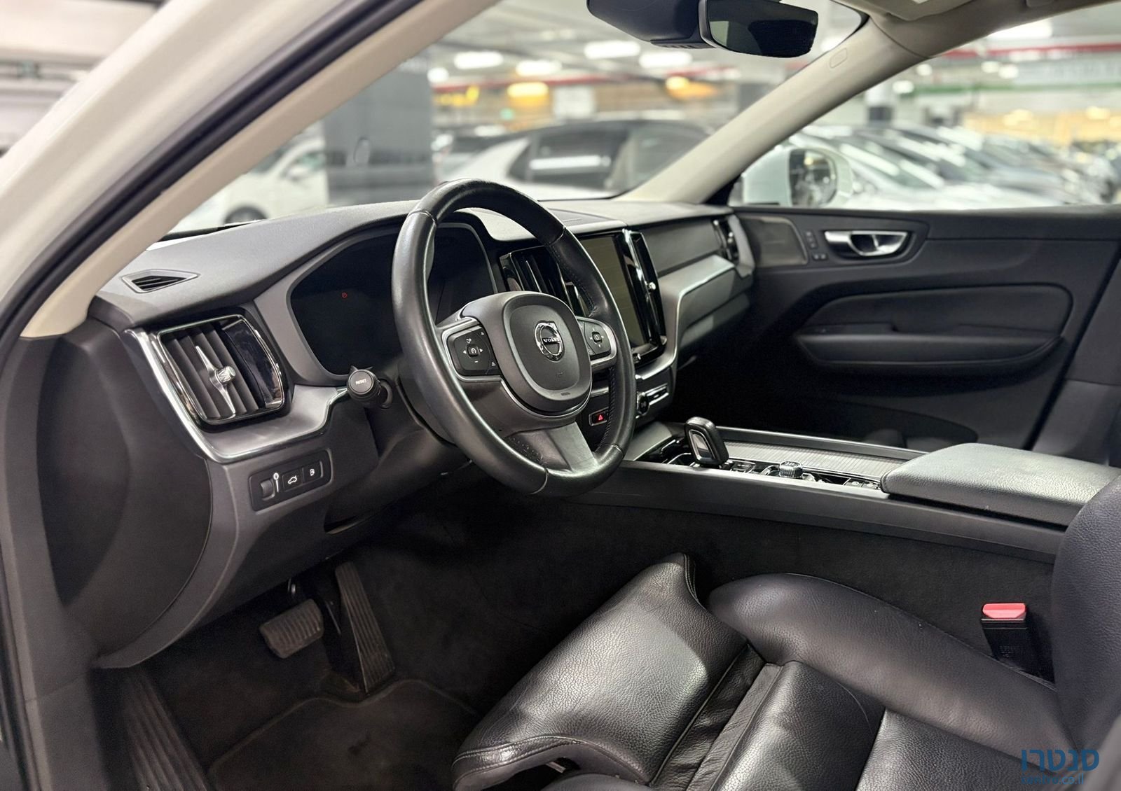 2021' Volvo XC60 וולוו photo #5