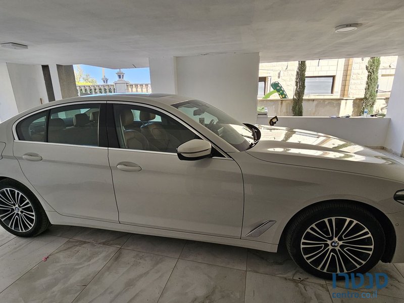 2019' BMW 530 ב.מ.וו photo #2