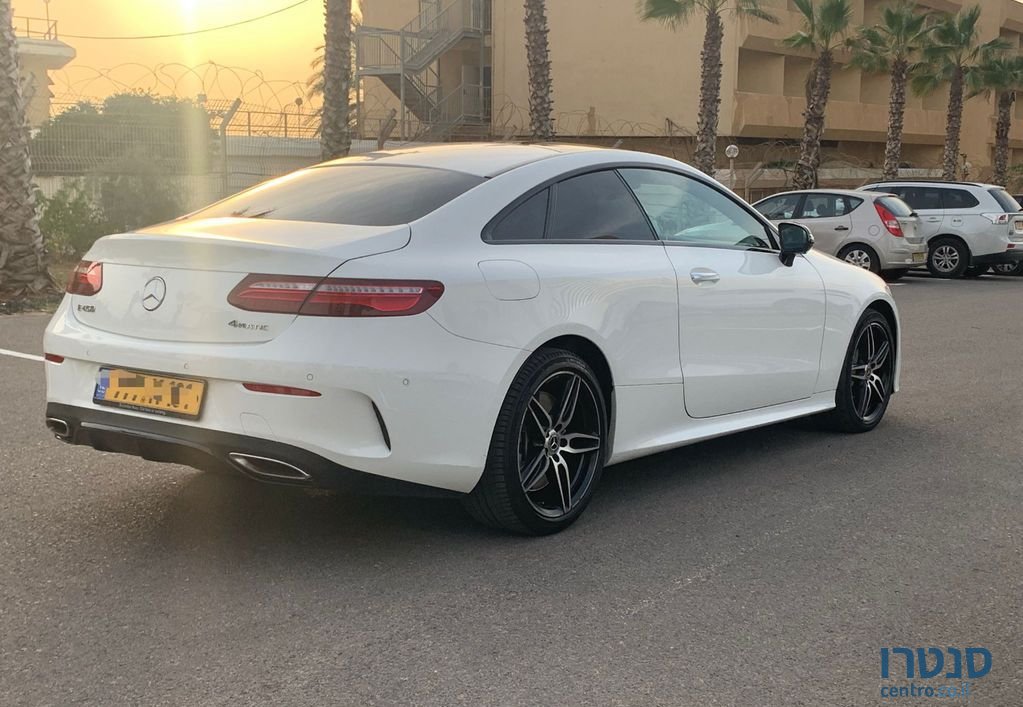 2020' Mercedes-Benz E-Class מרצדס photo #3