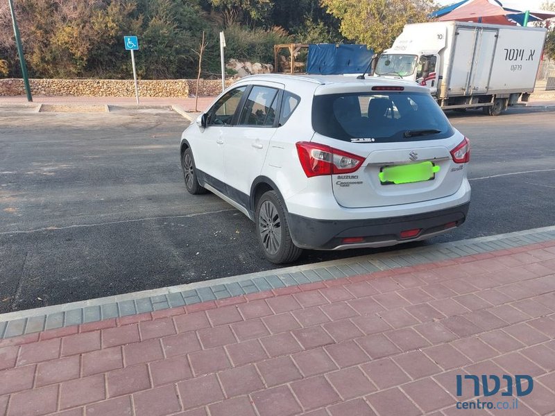 2017' Suzuki SX4 סוזוקי קרוסאובר photo #2