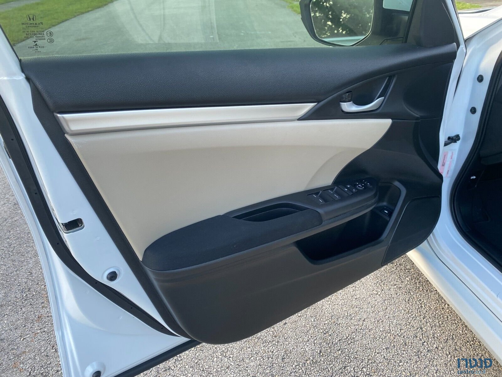 2021' Honda Civic photo #3