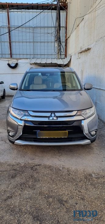 2018' Mitsubishi Outlander מיצובישי אאוטלנדר photo #2