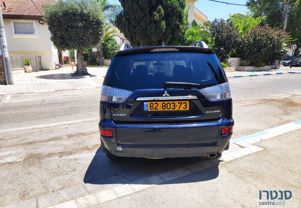 2011' Mitsubishi Outlander מיצובישי אאוטלנדר photo #4