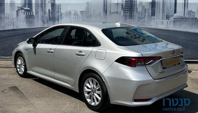 2020' Toyota Corolla טויוטה קורולה photo #3