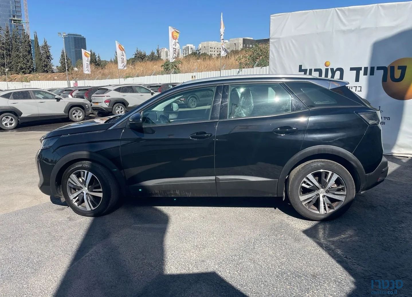 2022' Peugeot 3008 פיג'ו photo #2