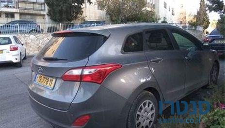 2013' Hyundai I30Cw i30 CW יונדאי photo #2