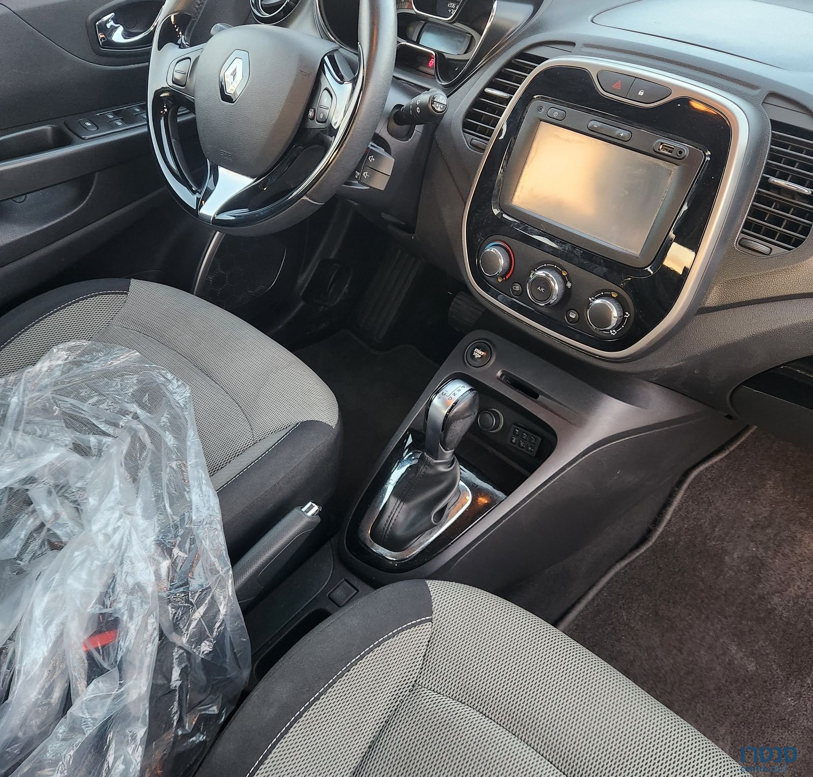 2017' Renault Captur רנו קפצ'ור photo #5