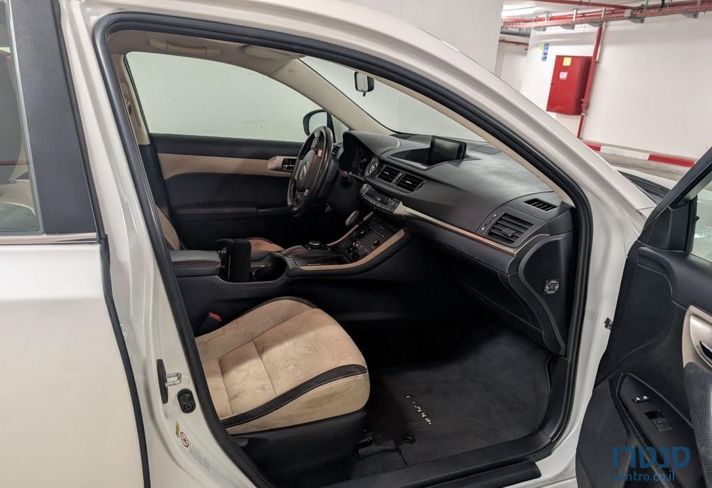 2019' Lexus CT לקסוס photo #5