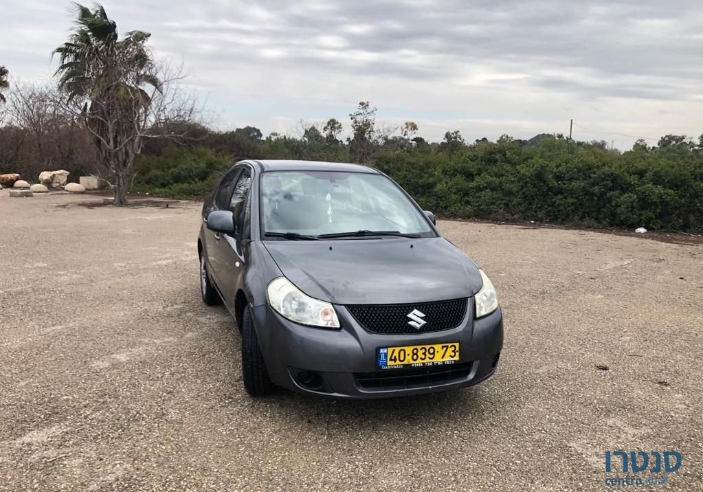 2010' Suzuki SX4 סוזוקי photo #4