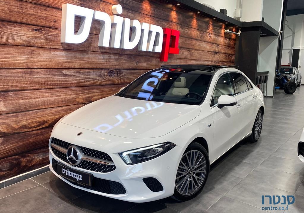 2021' Mercedes-Benz A-Class מרצדס photo #2