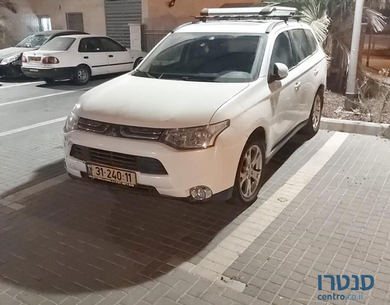 2013' Mitsubishi Outlander מיצובישי אאוטלנדר photo #2