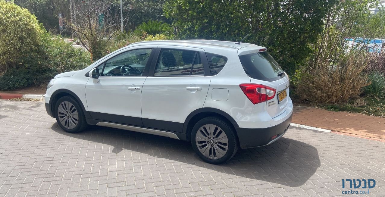 2015' Suzuki SX4 סוזוקי Sx4 קרוסאובר photo #1