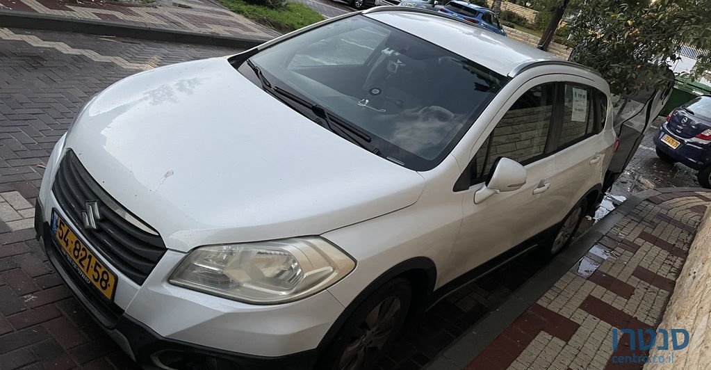 2014' Suzuki SX4 סוזוקי Sx4 קרוסאובר photo #1
