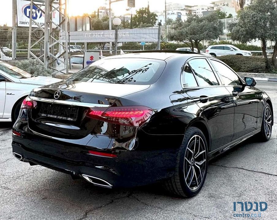 2022' Mercedes-Benz E-Class מרצדס photo #4