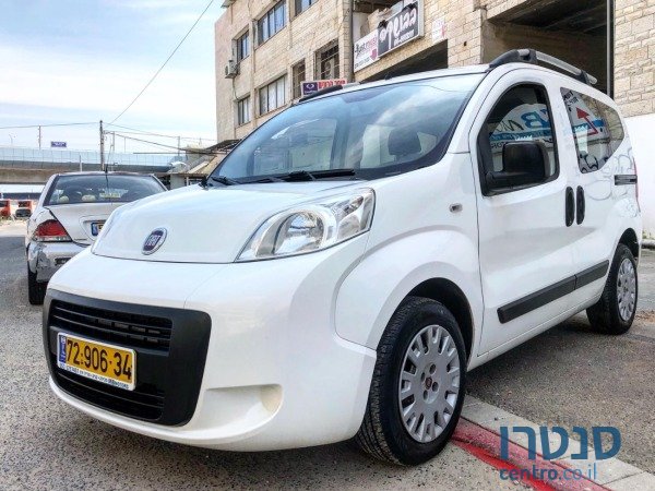 2015' Fiat Qubo photo #1