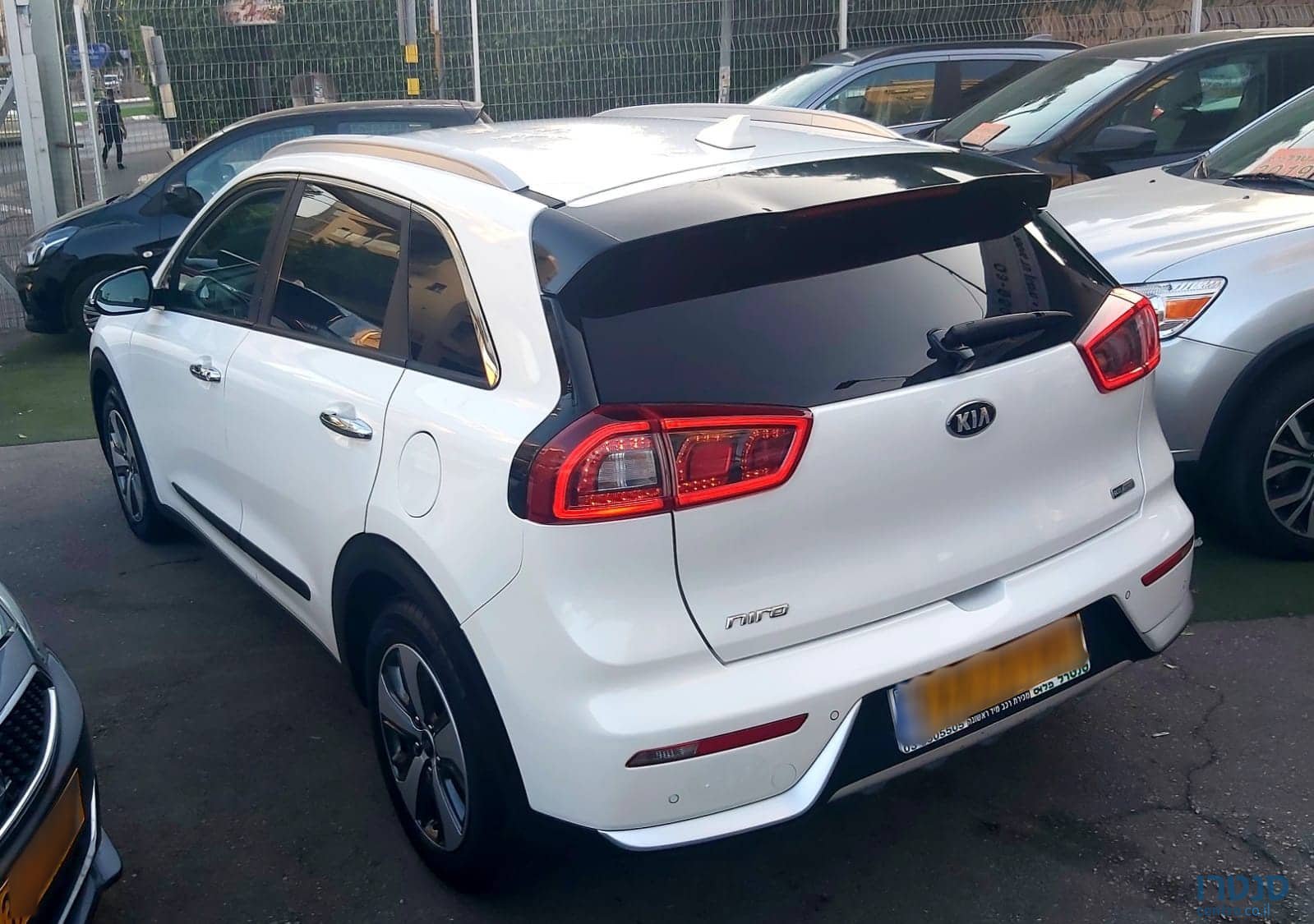 2018' Kia Niro photo #4