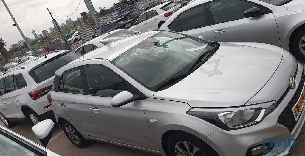 2020' Hyundai i20 יונדאי photo #1
