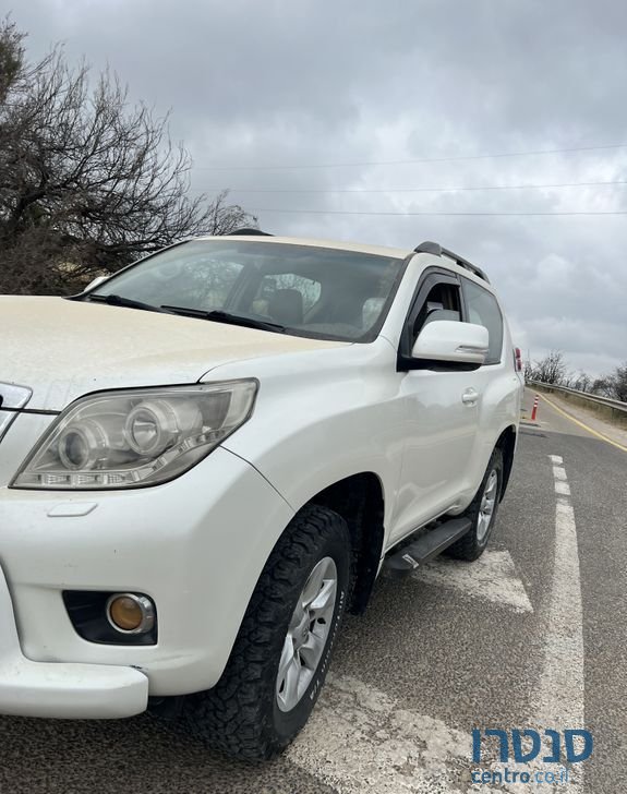 2010' Toyota Land Cruiser טויוטה לנד קרוזר photo #3