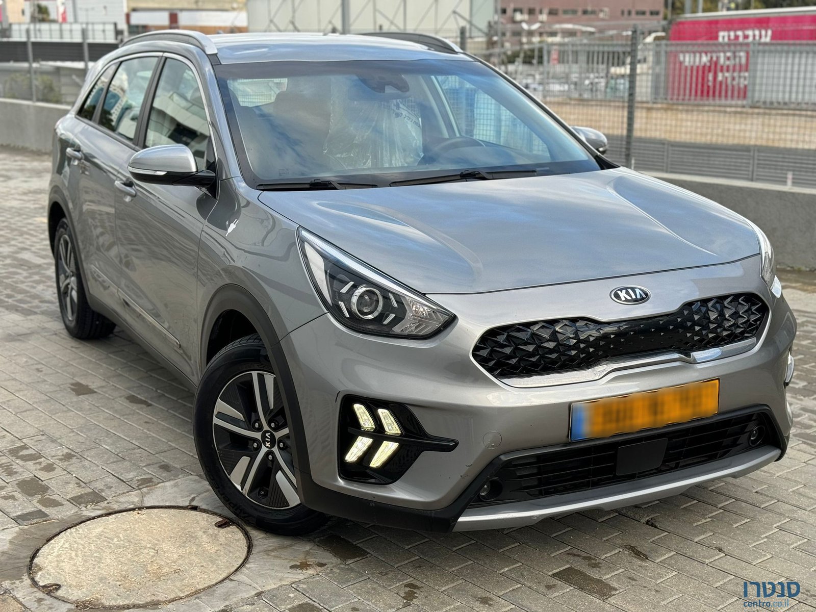 2021' Kia Niro photo #1