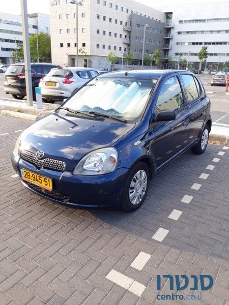 2003' Toyota Yaris photo #1