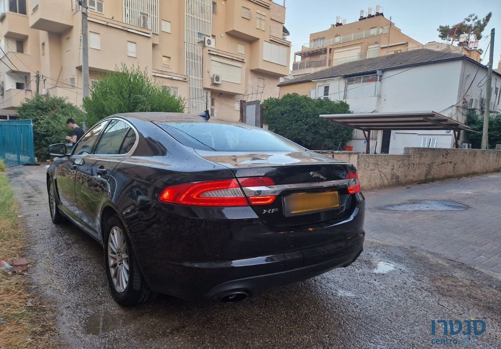 2014' Jaguar XF יגואר photo #3