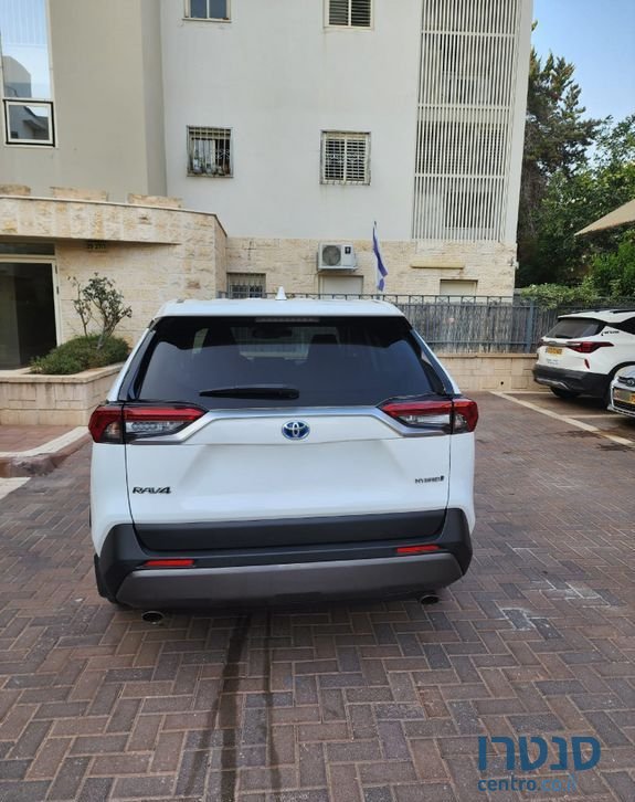 2020' Toyota RAV4 טויוטה photo #3