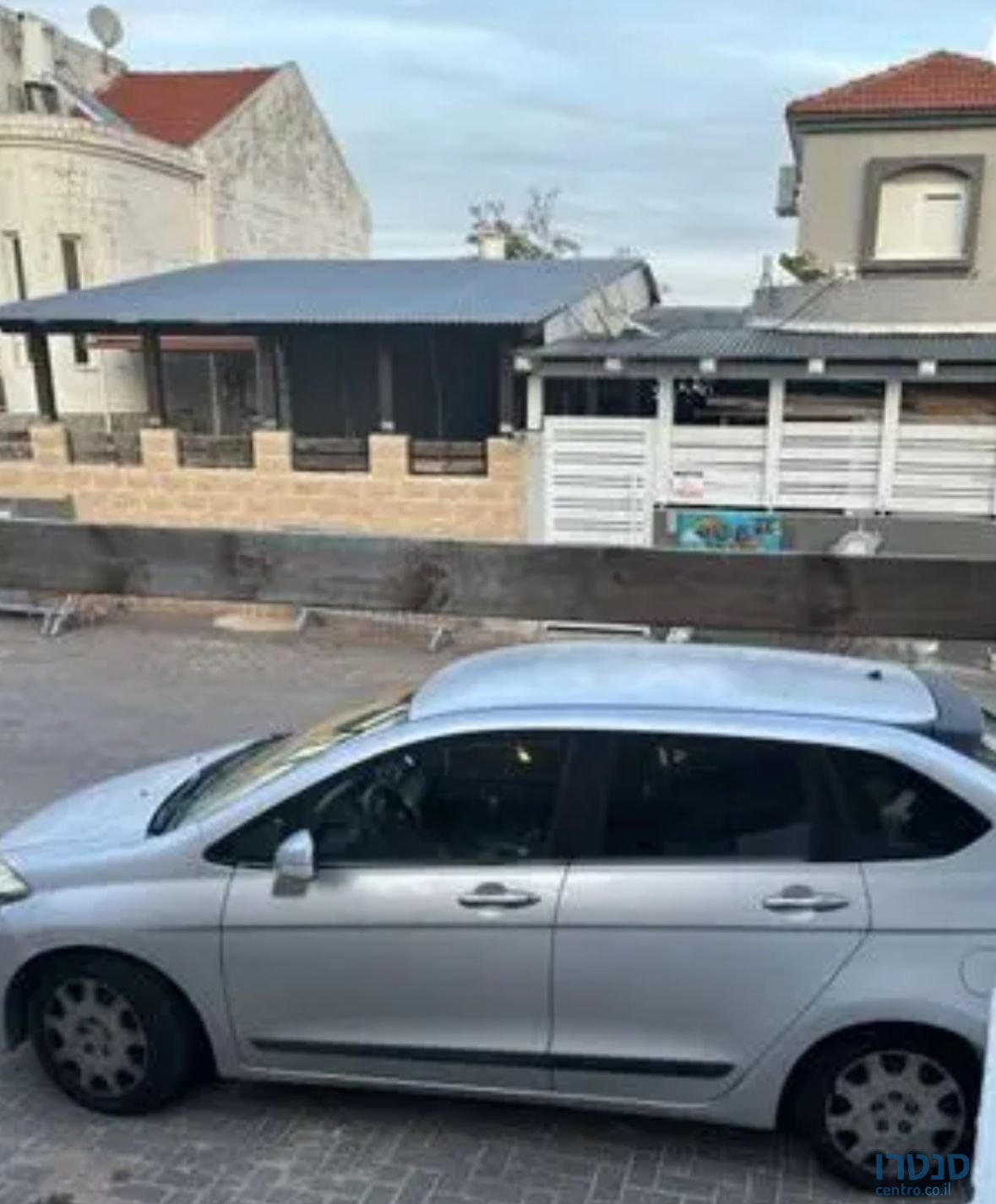 2008' Honda FR-V הונדה photo #1