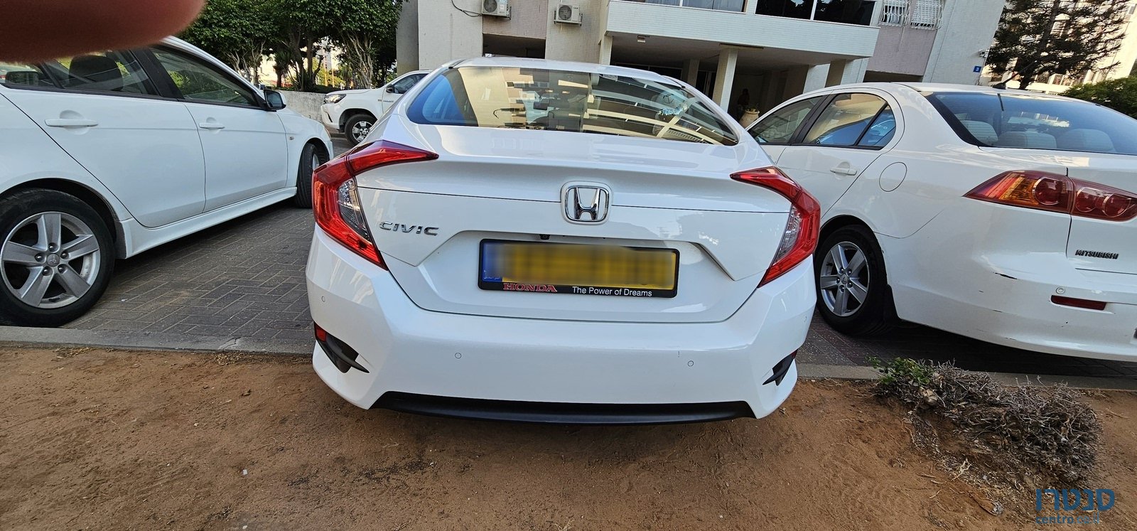 2019' Honda Civic Elegance 4D photo #5