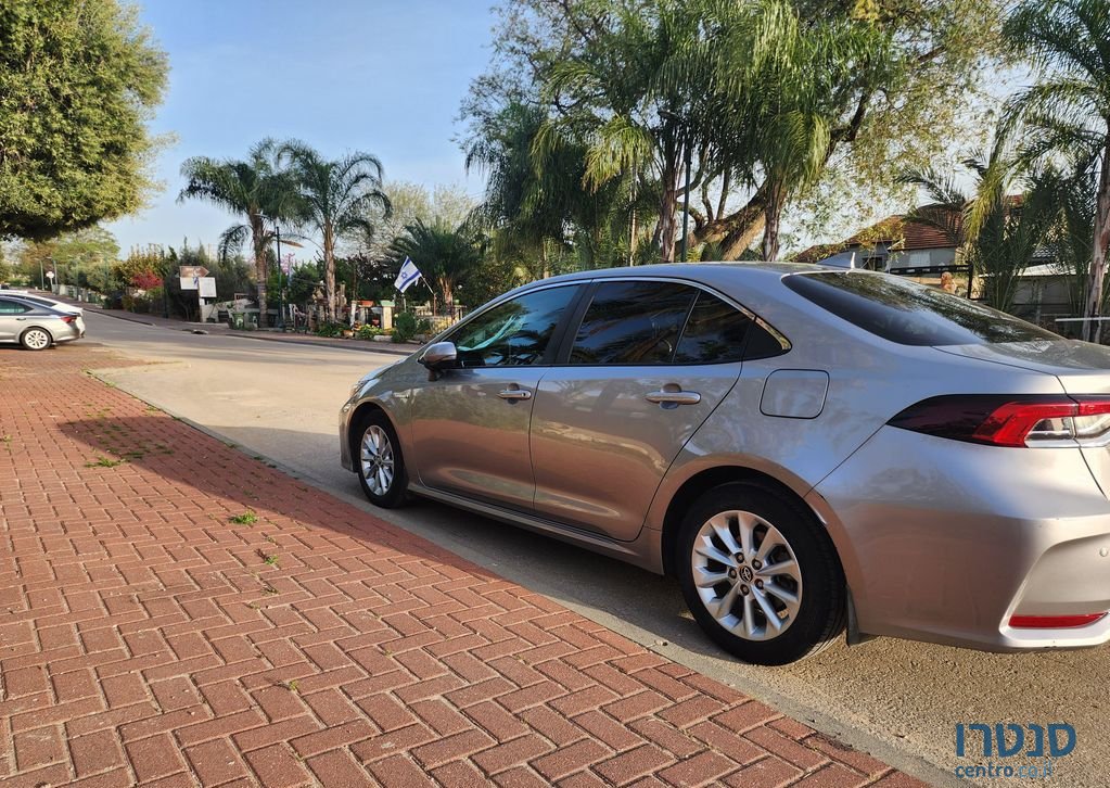 2019' Toyota Corolla טויוטה קורולה photo #2