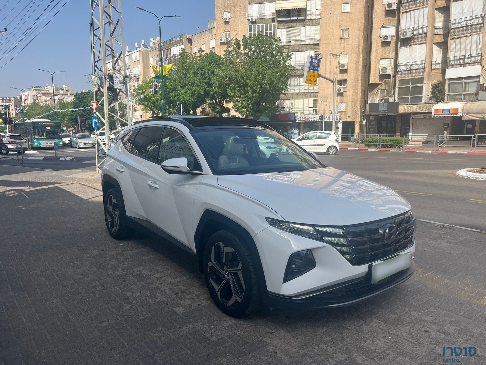 2023' Hyundai Tucson photo #6