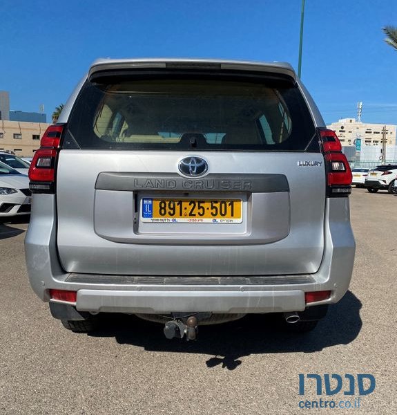 2019' Toyota Land Cruiser טויוטה לנד קרוזר photo #3