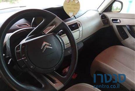 2009' Citroen C4 Picasso photo #1