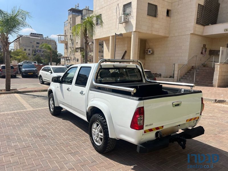 2011' Isuzu D-Max איסוזו די-מקס photo #3