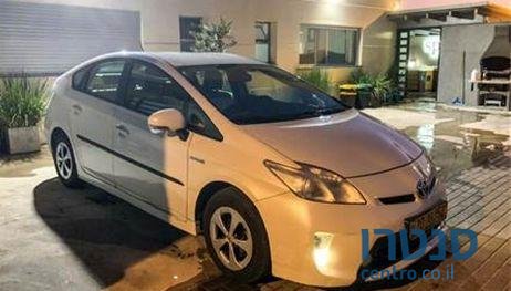 2013' Toyota Prius טויוטה פריוס photo #1