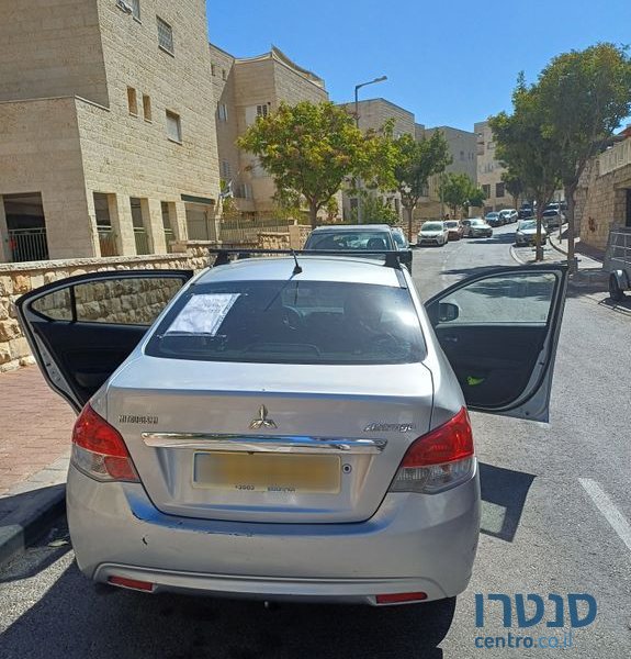 2015' Mitsubishi Attrage מיצובישי אטראז' photo #2