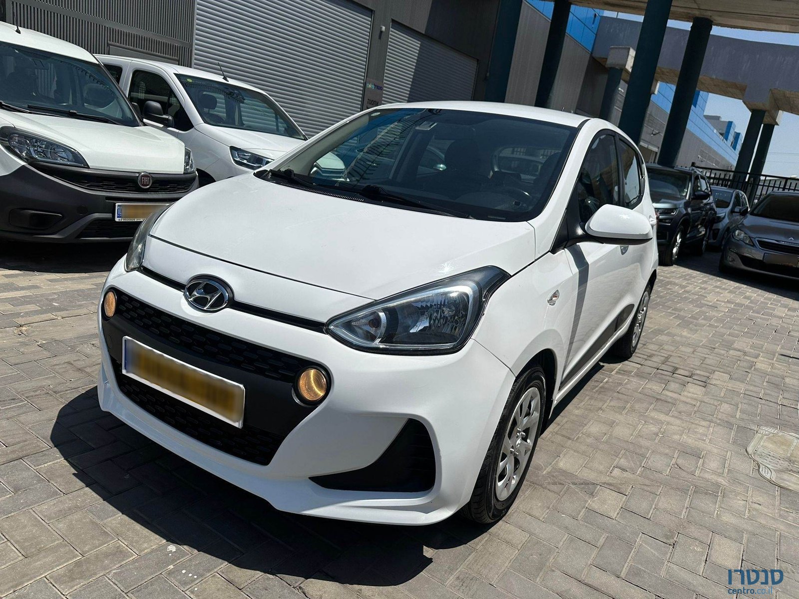 2019' Hyundai i10 photo #1
