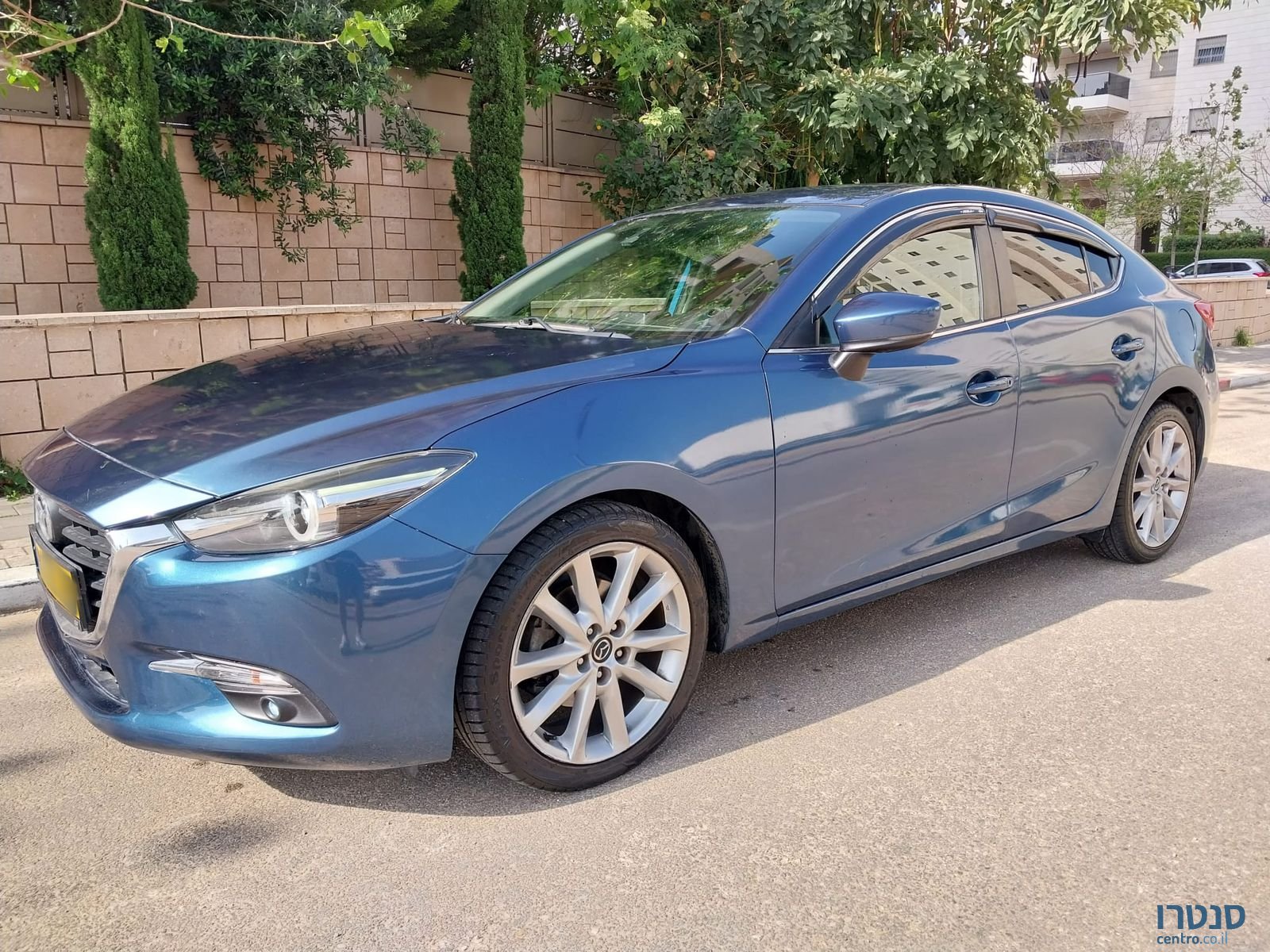 2018' Mazda 3 מאזדה photo #1