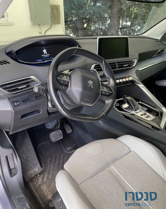2018' Peugeot 3008 פיג'ו photo #2