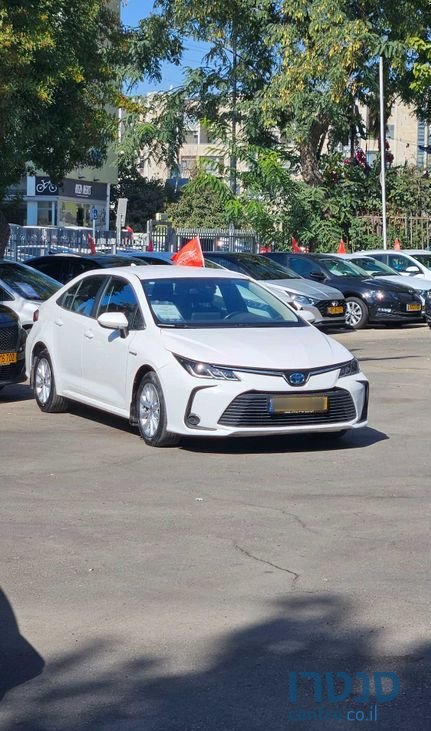 2020' Toyota Corolla טויוטה קורולה photo #4