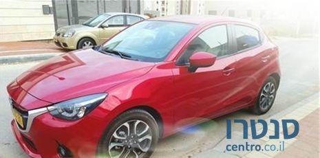 2017' Mazda 2 Purewhite photo #1