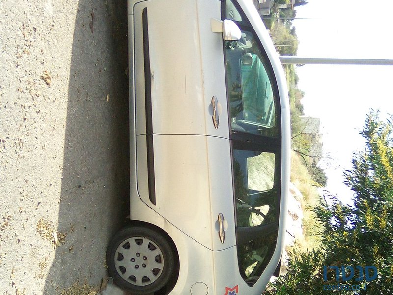 2007' Honda FR-V הונדה photo #6