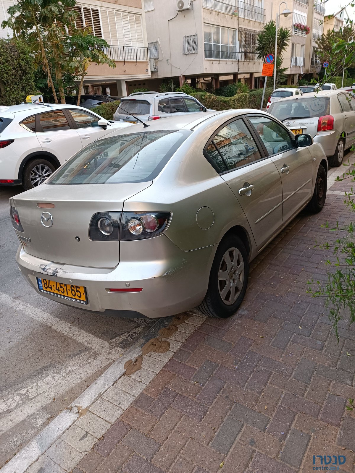 2009' Mazda 3 מאזדה photo #1