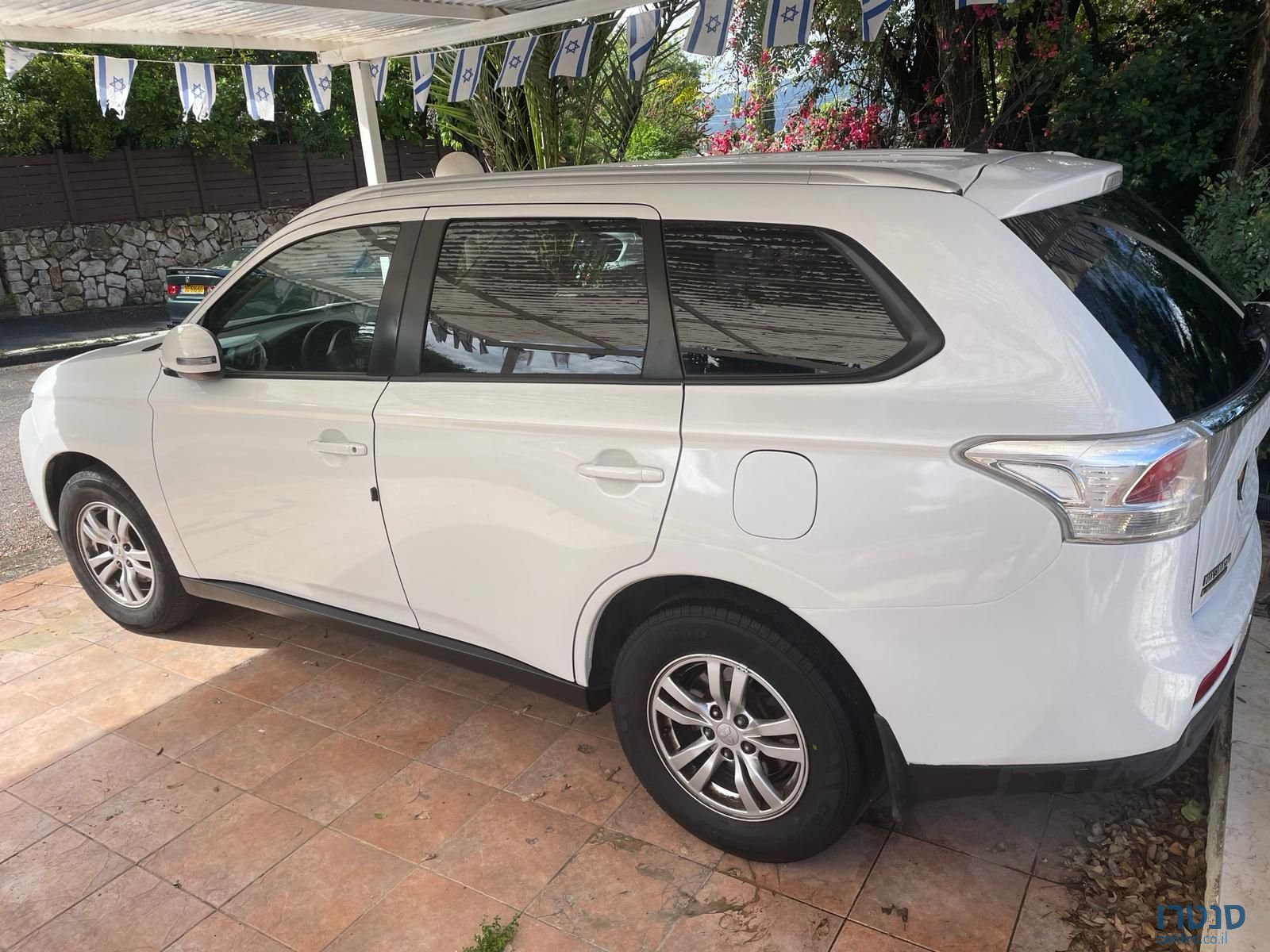 2015' Mitsubishi Outlander מיצובישי אאוטלנדר photo #2