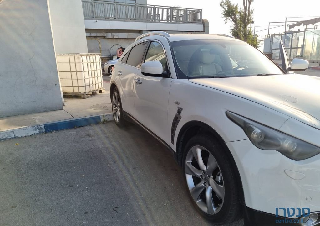 2010' Infiniti Fx50 אינפיניטי photo #1