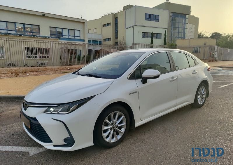 2019' Toyota Corolla טויוטה קורולה photo #1