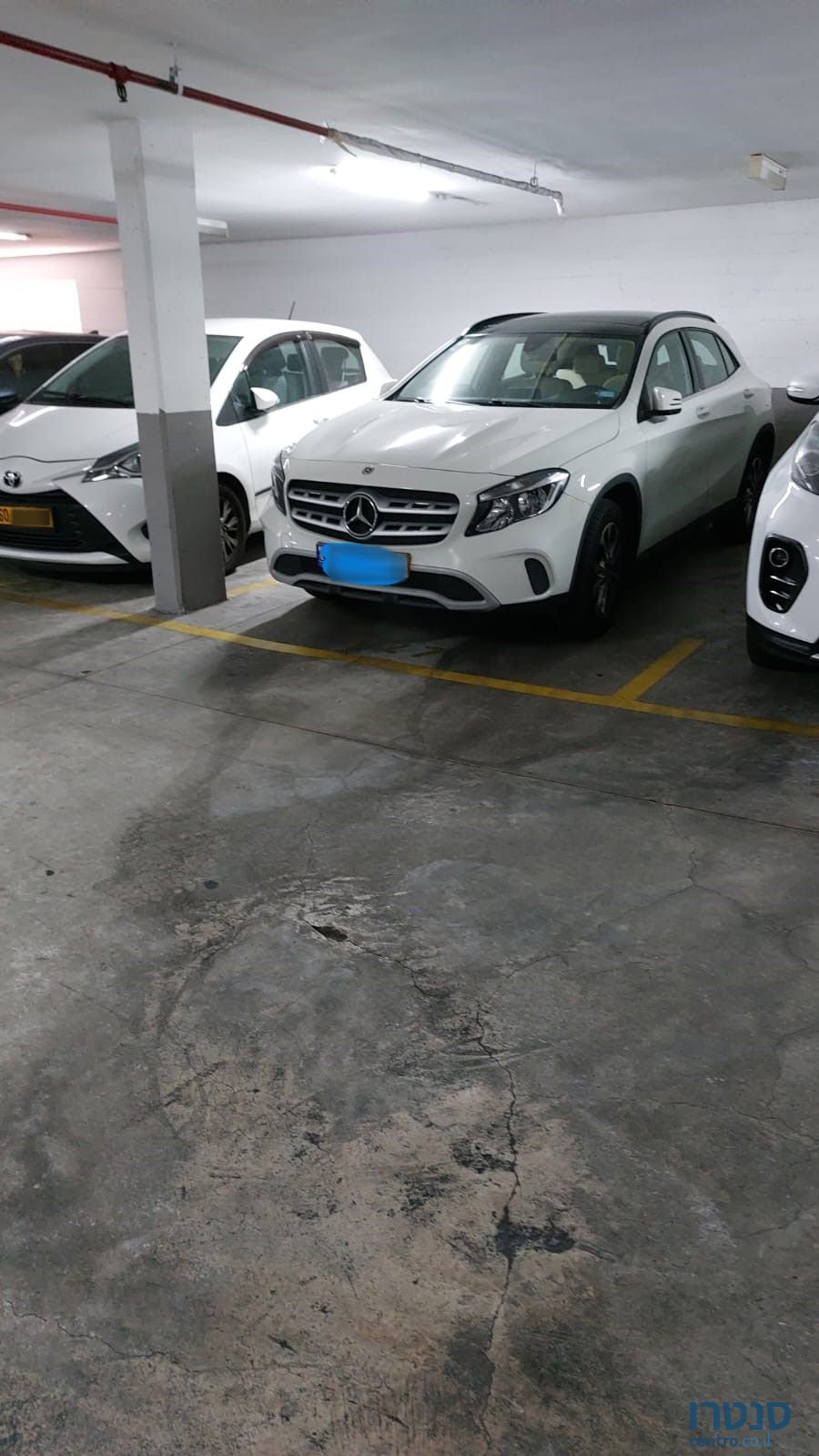 2017' Mercedes-Benz GLA מרצדס photo #2