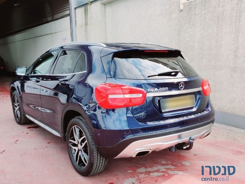 2017' Mercedes-Benz GLA מרצדס photo #4