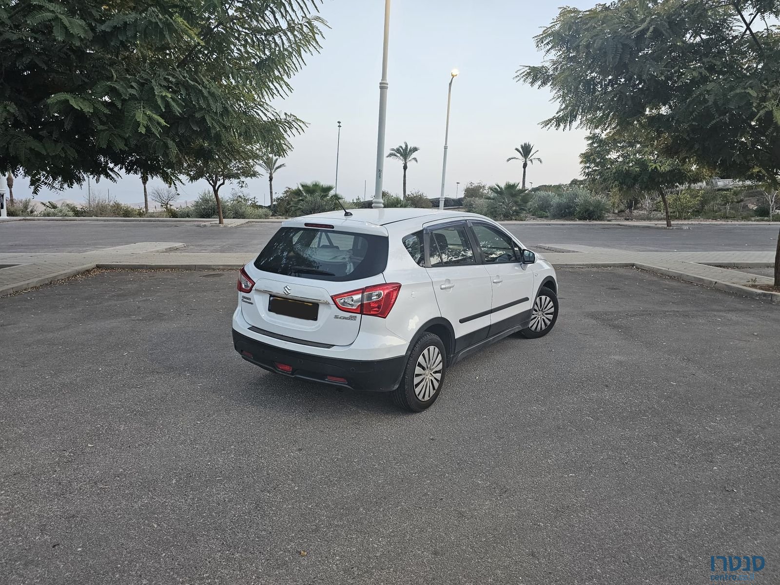 2017' Suzuki SX4 סוזוקי קרוסאובר photo #2