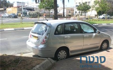 2008' Suzuki Liana photo #3