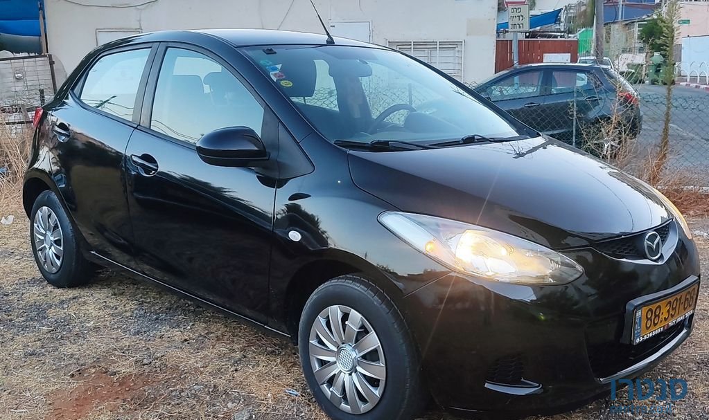 2010' Mazda 2 מאזדה photo #1